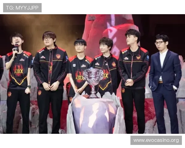 满血归来 LPL复出首战数据惊艳全场展现王者风采 满血归来 LPL复出首战数据惊艳全场展现王者风采