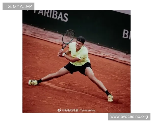 门希克首轮险些退赛却逆袭加冕新大师 男网新星能否打破传统格局