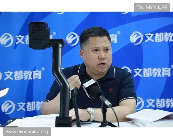 悟空体育深度解析热门赛事动态带你直击全球球迷关注焦点精彩瞬间 悟空体育深度解析热门赛事动态带你直击全球球迷关注焦点精彩瞬间